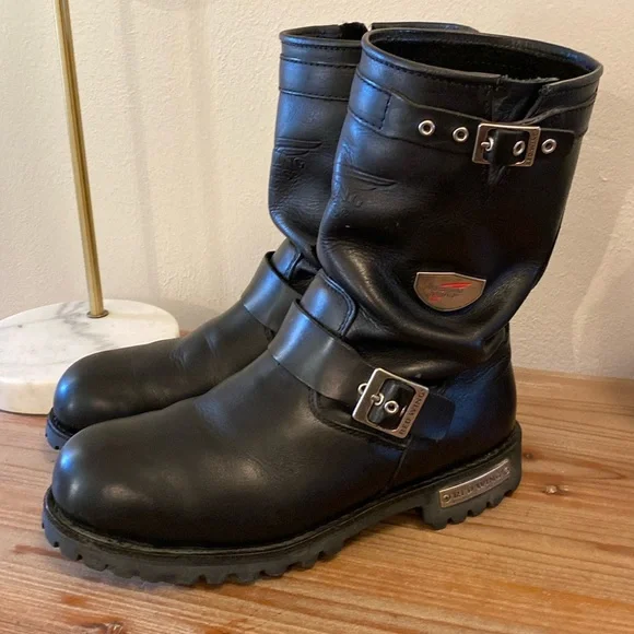 Red wing hotsell motorcycle boots 988